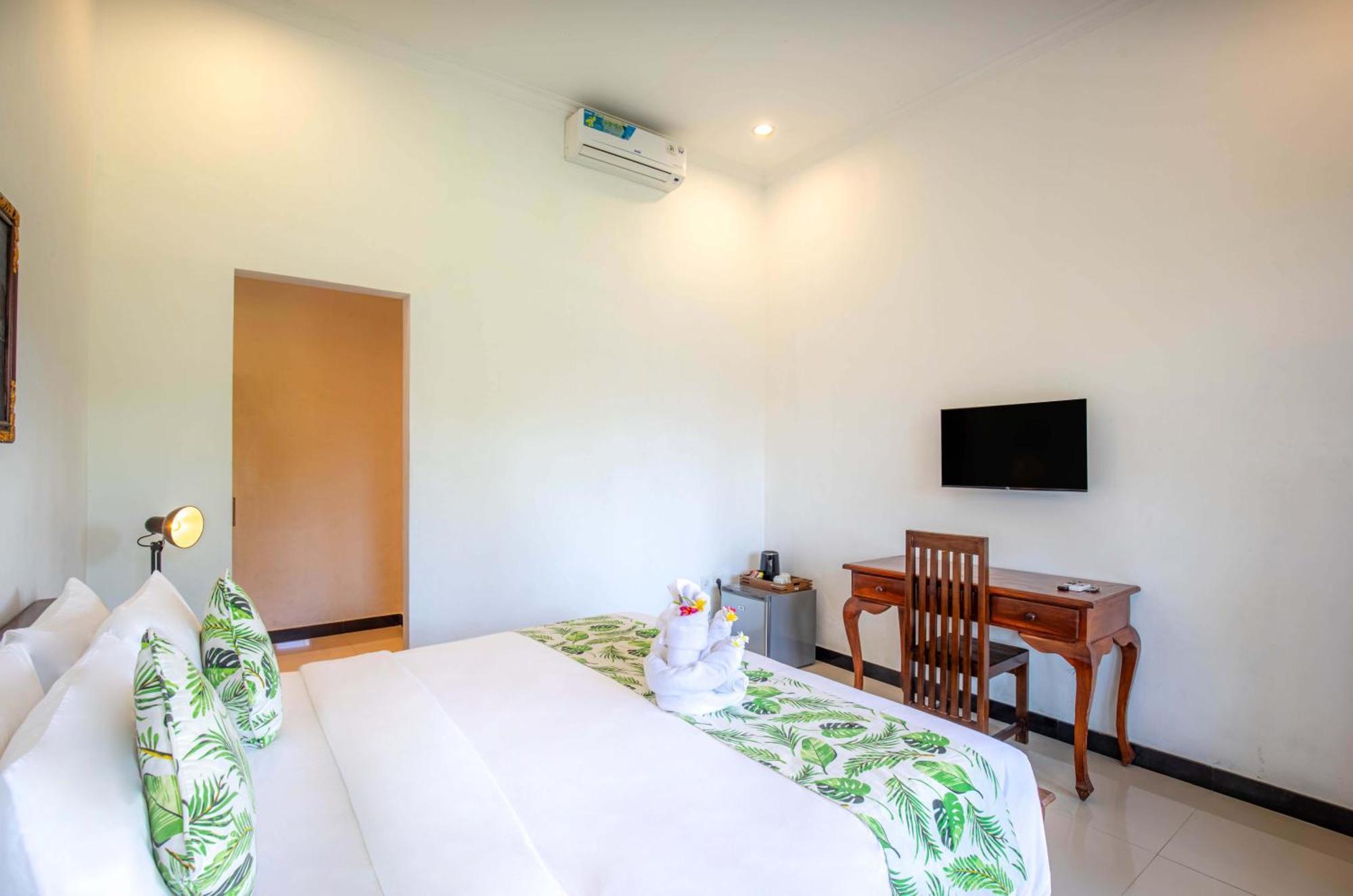 Carik Bali Guest House Canggu Экстерьер фото